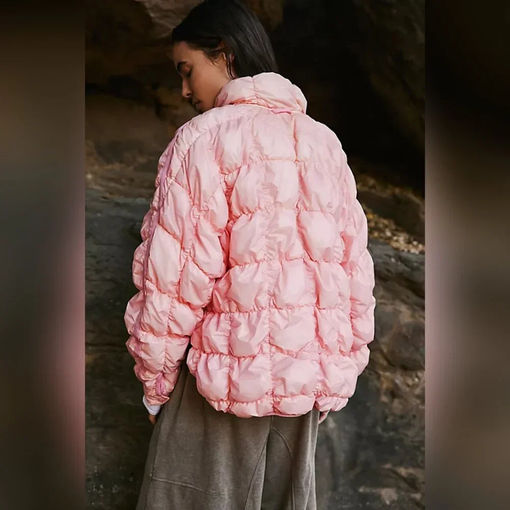Free People Movement Color Changing Scrunch Pippa Packable Puffer NWOT - Picture 2 of 9